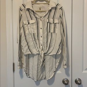 Billabong Button-up Blouse